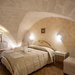 L' Infinito Dei Sassi 4* Matera