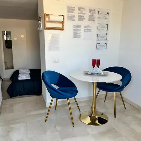 L' Infinito Dei Sassi 4*