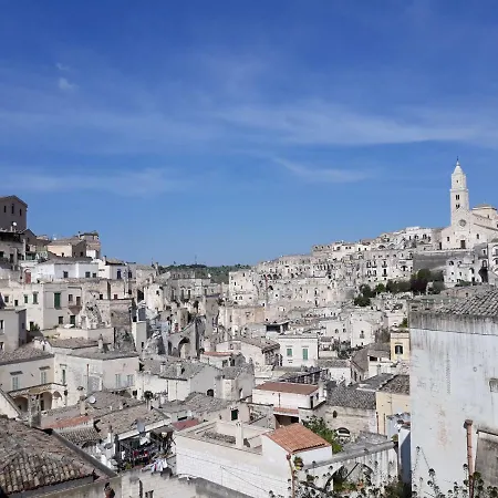 Konukevi L' Infinito Dei Sassi Matera