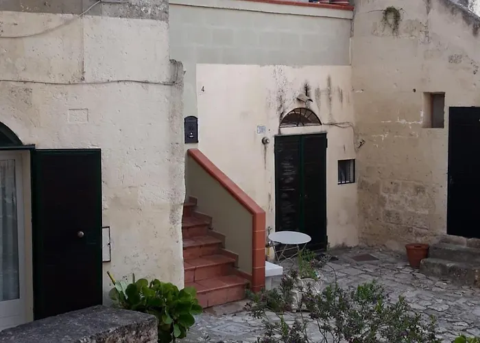 L' Infinito Dei Sassi 4* Matera