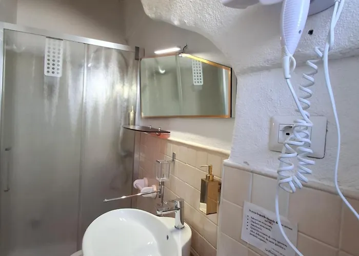 L' Infinito Dei Sassi