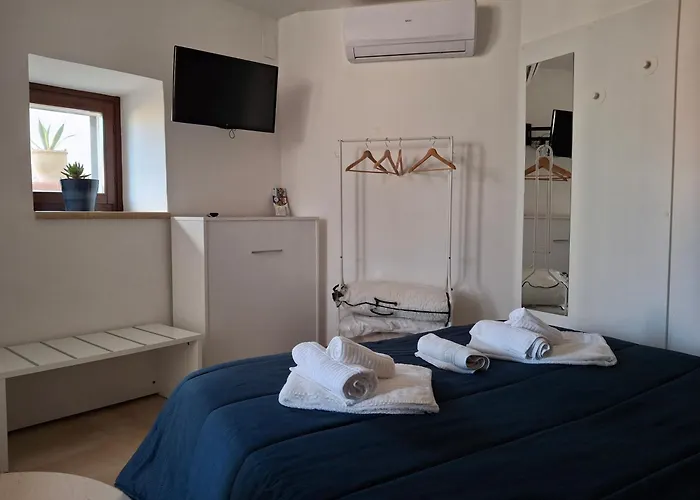 L' Infinito Dei Sassi Guest house