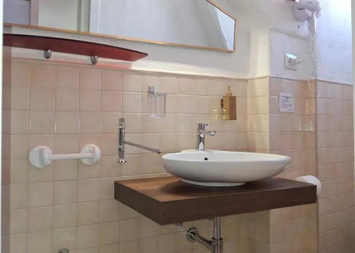 Affittacamere L' Infinito Dei Sassi