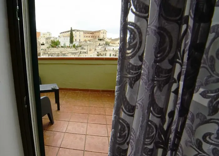 L' Infinito Dei Sassi 4*